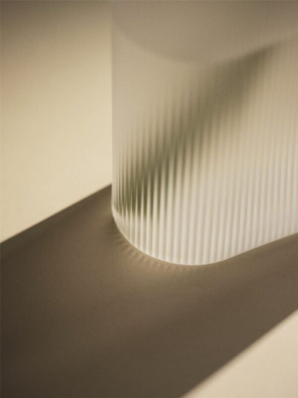 MUUTO - Ridge Vase H48, White - Billede 3