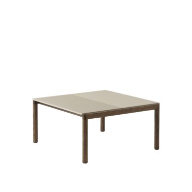MUUTO - Couple Sofabord 80x84 - 1 Plain 1 Wavy, Sand/Dark Oak