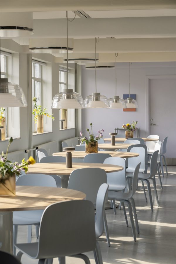 MUUTO - Midst Spisebord Ø120, Oiled Oak/Black - Billede 2