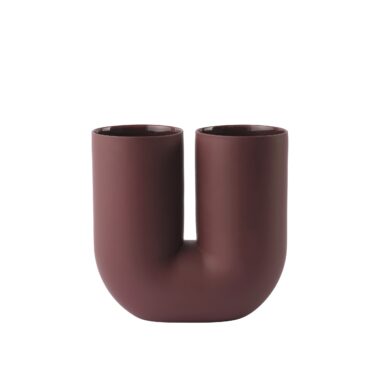 MUUTO - Kink Vase H26, Deep Red