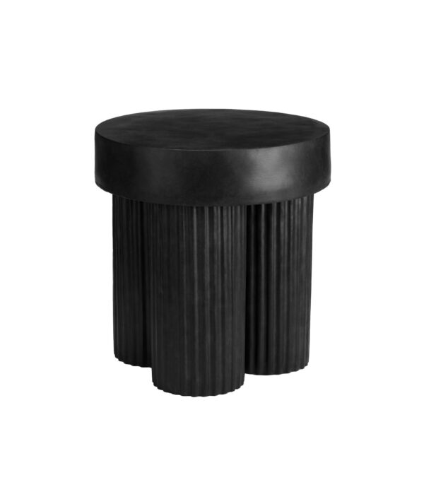 EN NORR11 - Gear Sidebord Ø45 med en glat top og lodret ribbede sider, isoleret på en hvid baggrund.