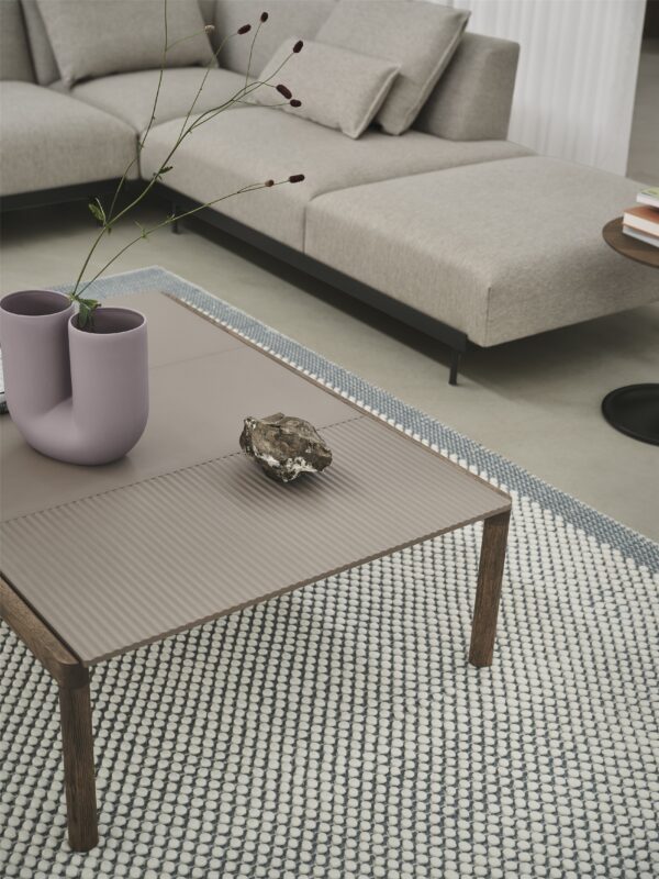 MUUTO - Couple Sofabord 120x84 - 3 Plain, Taupe/Dark Oak - Billede 2
