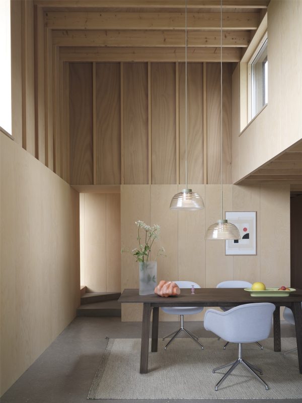 MUUTO - Earnest Spisebord 260x100, Dark Oiled Oak - Billede 4