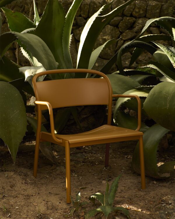 MUUTO - Linear Udendørs Loungestol, Dark Green - Billede 3