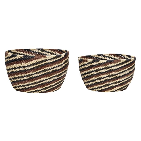 To vævede opbevaringskurve med zigzag-stribemønster i brune, hvide og sorte farver fra Tomorrowsdesign, udstillet på hvid baggrund.