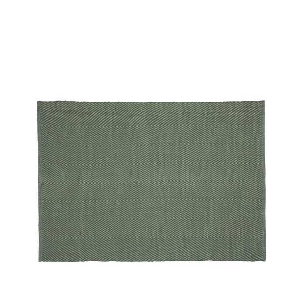 Et rektangulært, HÜBSCH - Mellow Gulvtæppe 120x180cm tæppe isoleret på en hvid baggrund. designet har et gentaget, diagonalt zigzag-mønster.