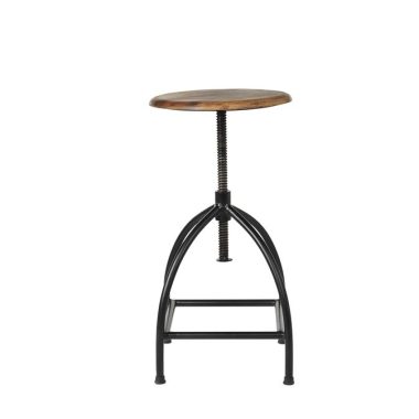 En justerbar skammel med et cirkulært træsæde og ben i sort metal i industriel stil, med en central skruemekanisme til højdejustering, har et unikt design, isoleret på en hvid baggrund.