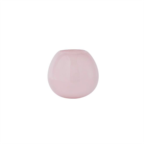 En enkel pink keramikvase med en afrundet form, vist mod en almindelig hvid baggrund og med Tomorrows-design-æstetik.