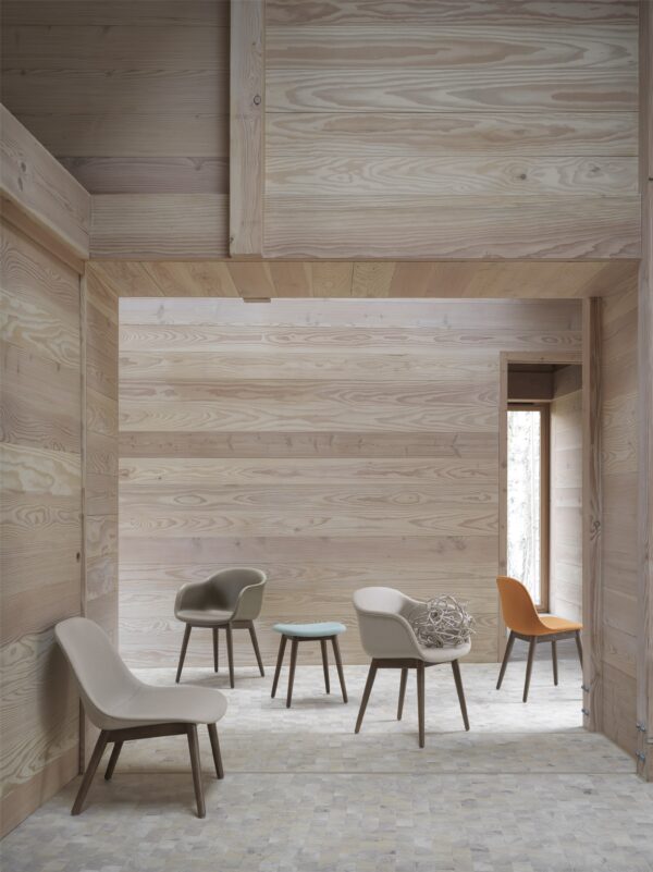 MUUTO - Fiber Loungestol - Wood, Remix 133/Grey - Billede 3