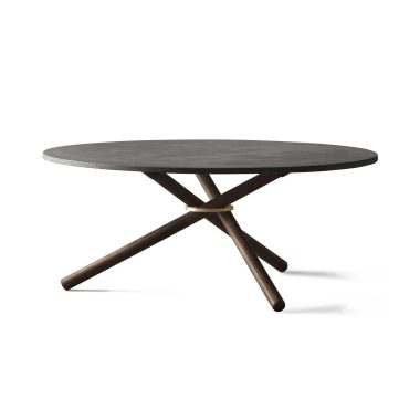 Et rundt, skifergrå bord med en glat plade og en krydset træbund, vist mod en almindelig hvid baggrund, legemliggør moderne design.