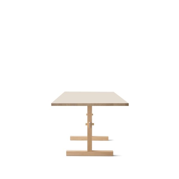 En minimalistisk EBERHART - Gaspard Spisebord 180 med en rektangulær top og en trindelt base, sat mod en almindelig hvid baggrund.