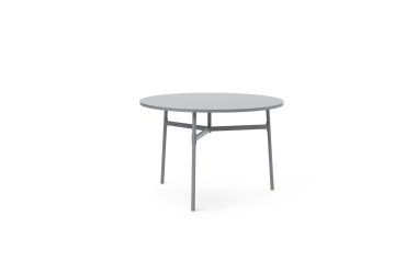 En enkel, moderne rund NORMANN COPENHAGEN - Union Spisebord Ø110 med en grå bordplade og sorte metalben, isoleret på en hvid baggrund.
