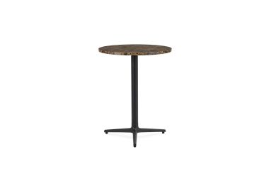 Et rundt bistrobord med en tekstureret mørkebrun bordplade og en slank sort metalbund, med et slankt design, der står oprejst mod en almindelig hvid baggrund.