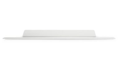 Et enkelt billede af en NORMANN COPENHAGEN - Jet Hylde 160 set fra siden, med en tynd profil med et let synligt tastatur. den bærbare computer vises på en almindelig hvid baggrund.