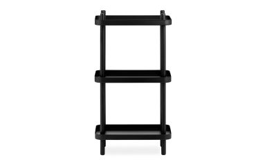 En tre-lags, sort, rektangulær indrammet NORMANN COPENHAGEN - Block Reol med vandrette hylder, isoleret på en hvid baggrund.