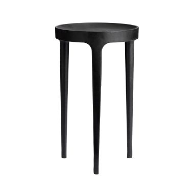 EN NORR11 - Ghost Sidebord med en rund top og tre slanke, let tilspidsede ben, isoleret på en hvid baggrund.