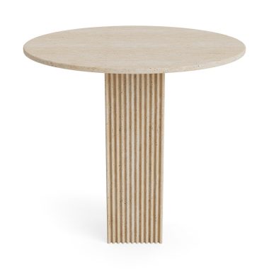 Et rundt, beige bord med en struktureret, riflet sokkel fra TomorrowsDesign, isoleret på en hvid baggrund.