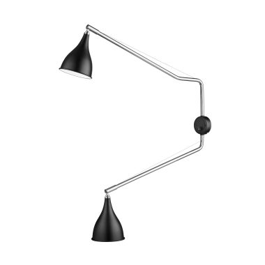 En moderne sort og sølv NORR11 - Le Six Double Arm justerbar vægmonteret lampe med to ledforbindelser og kegleformede skærme, sat mod en hvid baggrund.