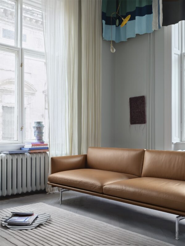 MUUTO - Outline Sofa 2-seater, Refine Leather Cognac/Black - Billede 6
