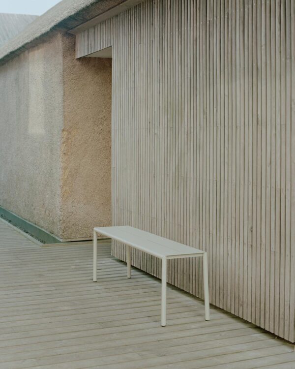 NEW WORKS - May Havebænk 140x35, Light Grey - Billede 5