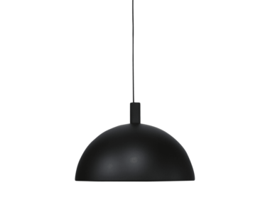 En sort kuppelformet pendel, der hænger fra et loft via et slankt kabel, sat mod en solid sort baggrund, perfekt til TomorrowsDesign.