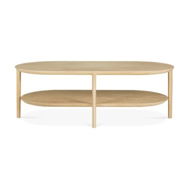 Et Bok sofabord - eg - aflangt - 1 hylde har en nederste hylde til ekstra opbevaring. Bordet har et minimalistisk design med glatte kanter og en naturlig finish.