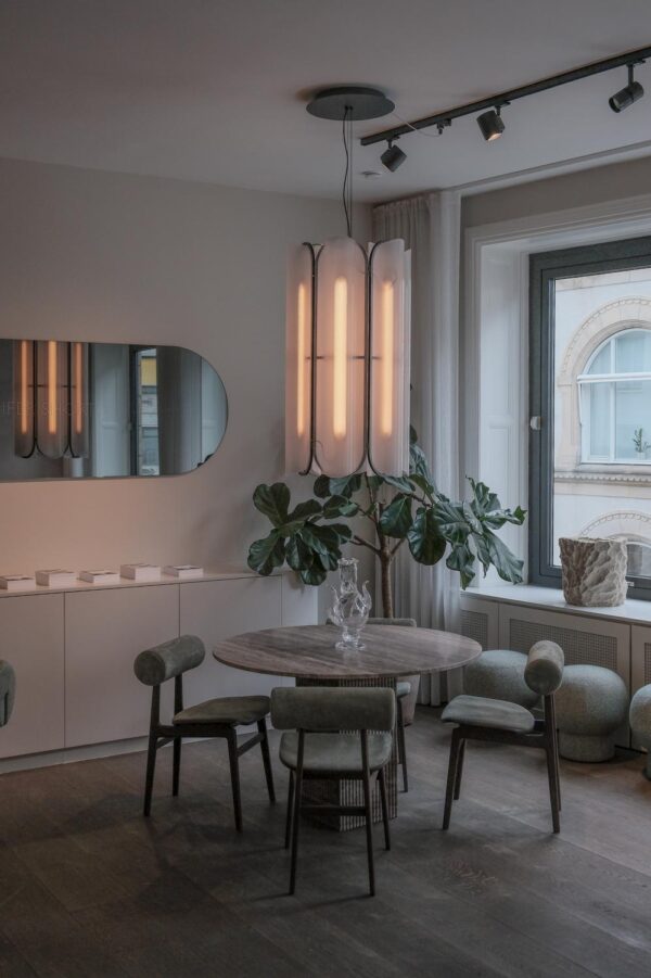 NORR11 - Totem Spisebordsstol, Light Smoked/Terra Lime - Billede 3