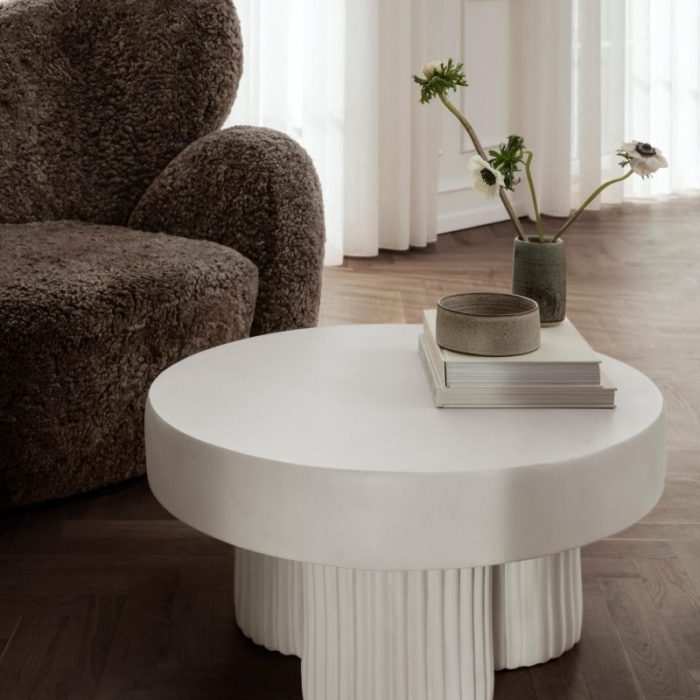 2401_S_Big-Big-Chair_Gear-Coffee-Table_NORR11